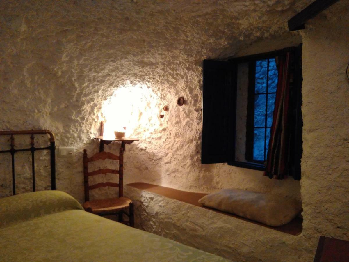 Casa rural Cueva La Yuca *