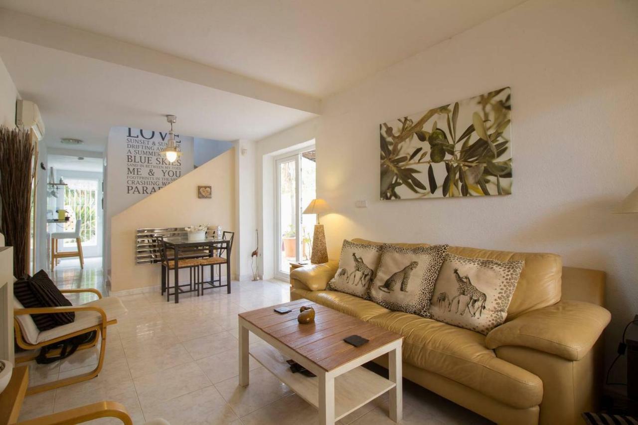 Casa Oasis Villa *