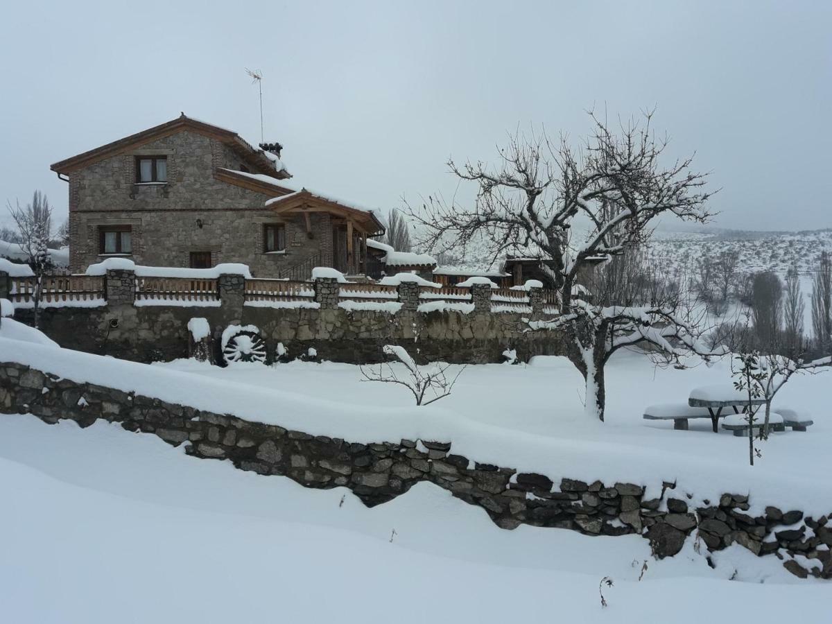El Rondillo De Gredos Hoyos del Collado