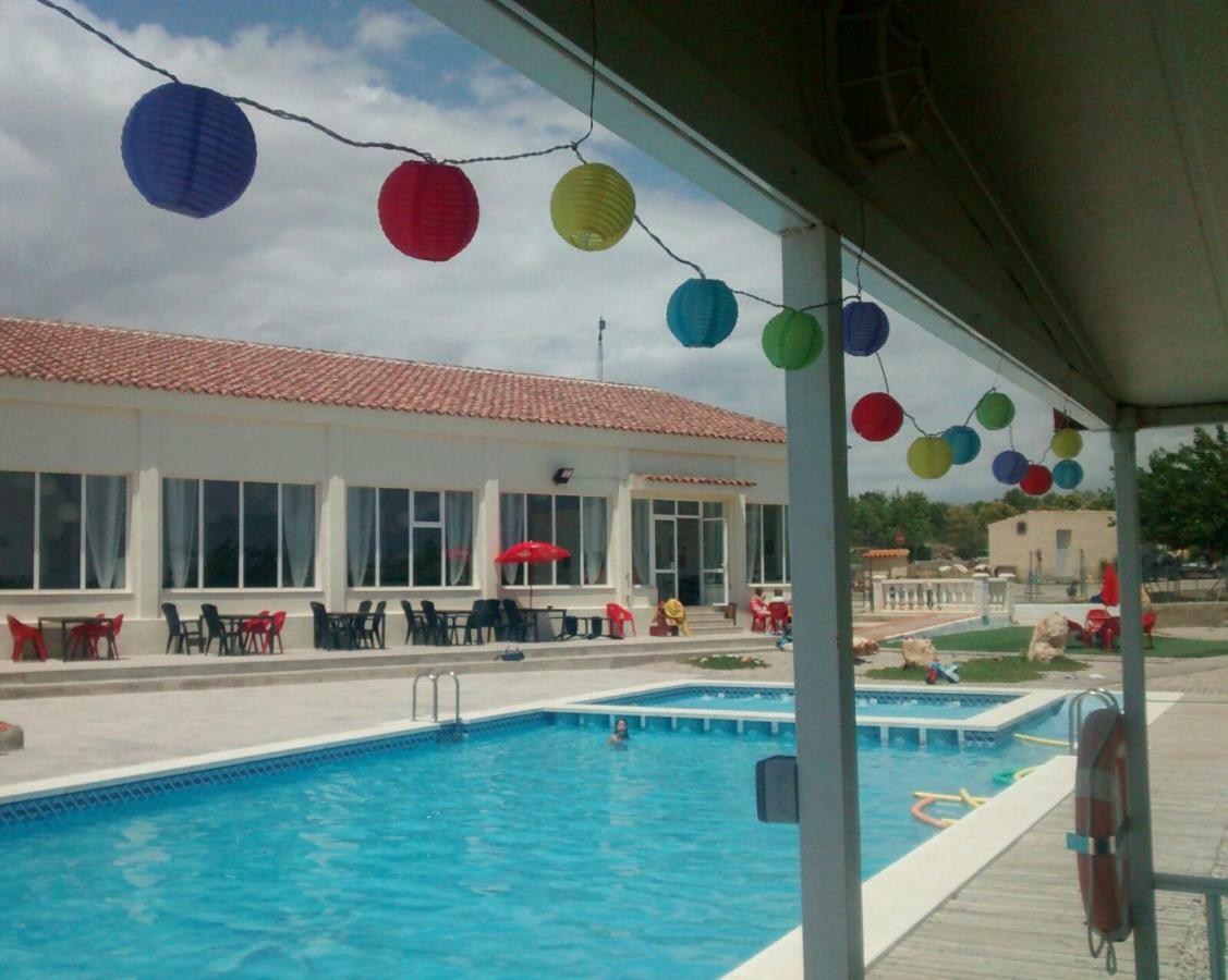 Campsite Maestrat Park Static Homes, Motorhomes, Caravans & Tents