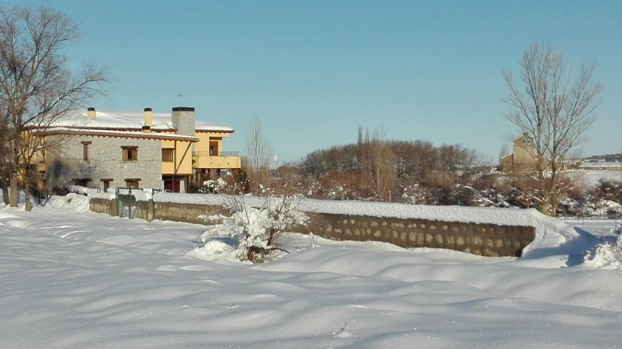 Hospederia La Serrota Country house *