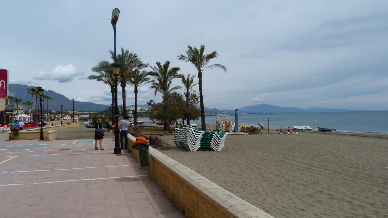Punta Almina 100 M From T H E Sea Apartment San Luis de Sabinillas