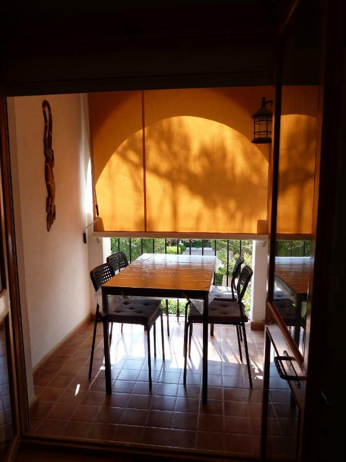 Punta Almina 100 M From T H E Sea Apartment San Luis de Sabinillas