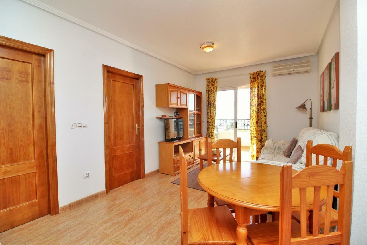 La Mirada Apartment