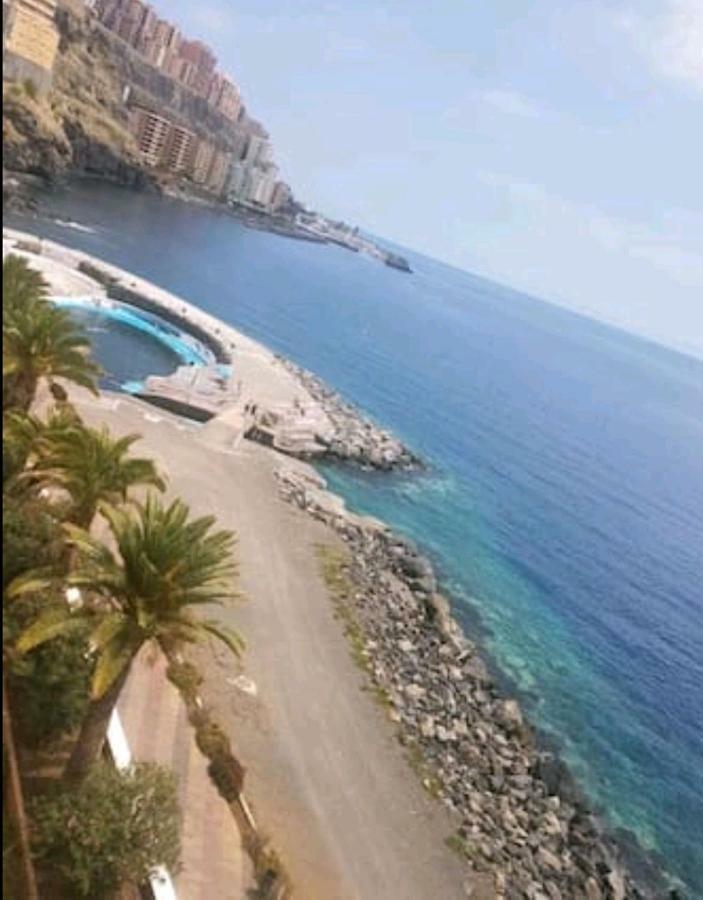 Apartamento En Primera Línea De Mar Tabaiba