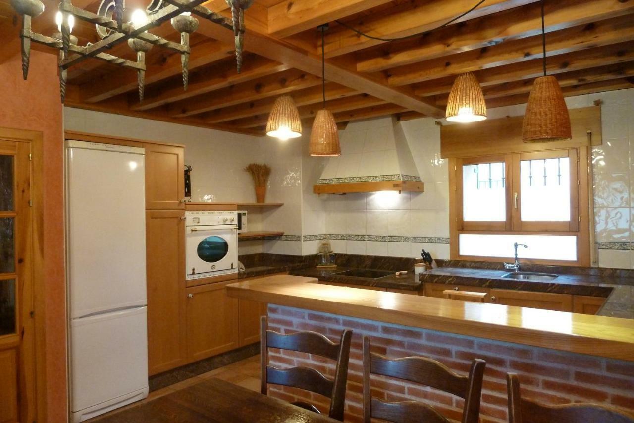 Country house La Casa De Bernuy *