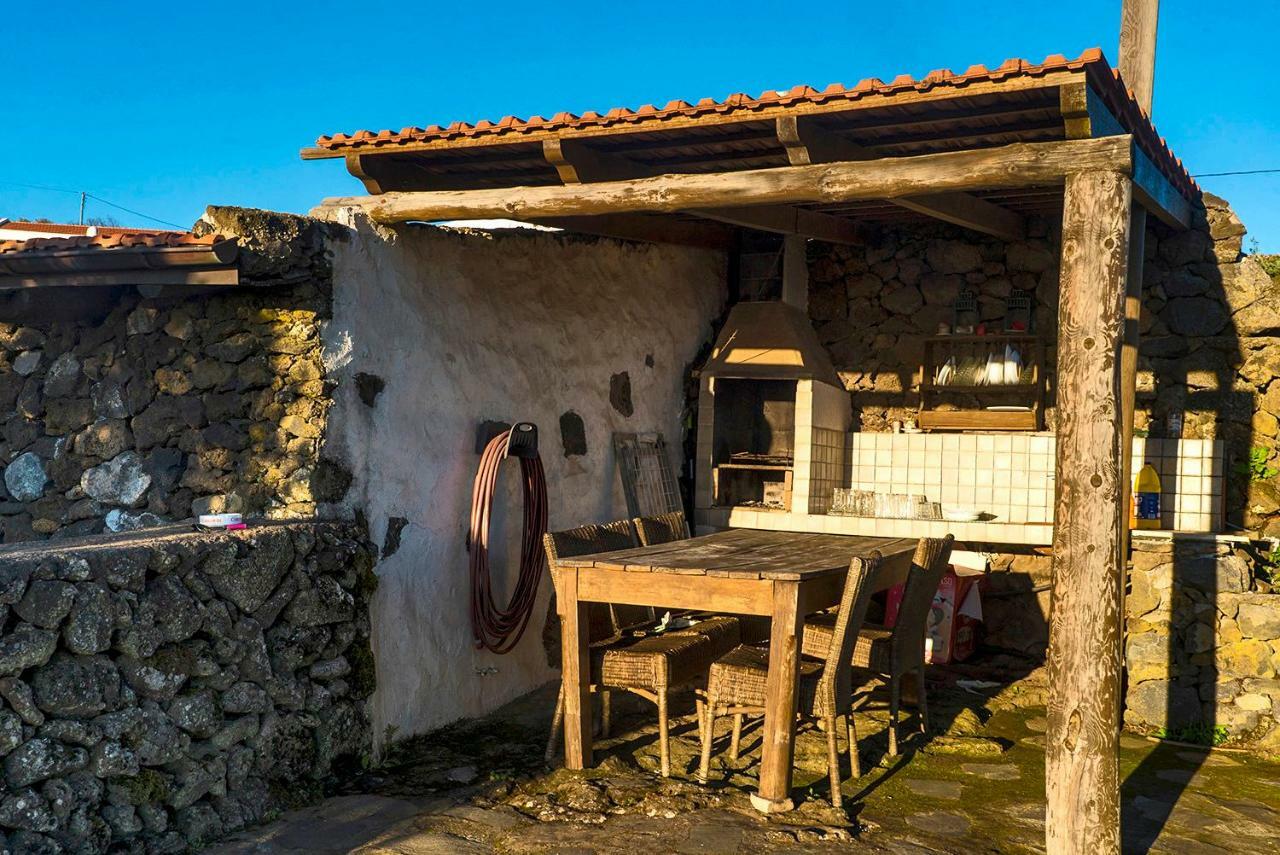 Geranios Rojos Ii Country house *