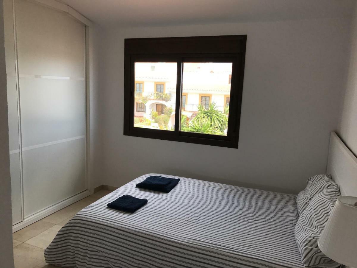 Сasa de vacaciones Adosado En Residencial Sitio de Calahonda