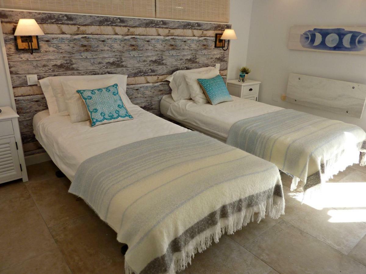 Breeze Boutique Guest Rooms, Bed & Breakfast 4*