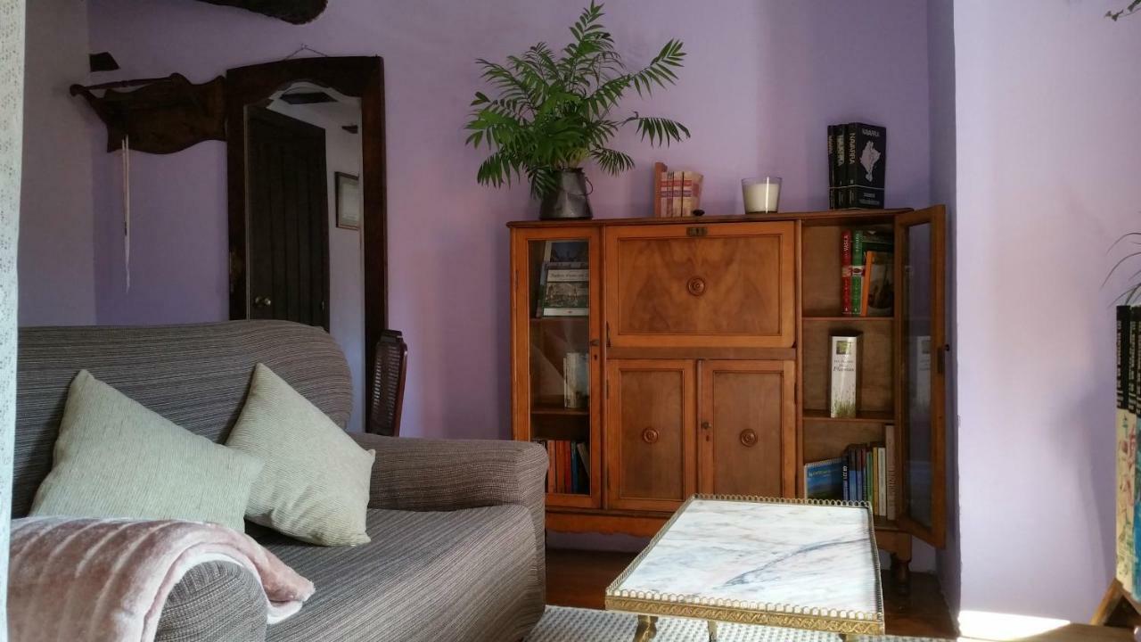 Casa Rural Pikukoborda (adults Only) Bed & Breakfast Lesaka