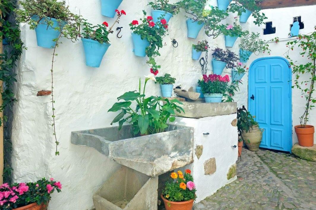 Pensión De Patios 2*
