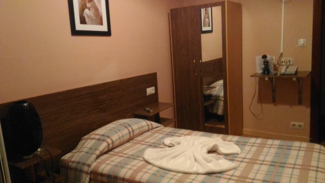 Hostal Goias Oviedo