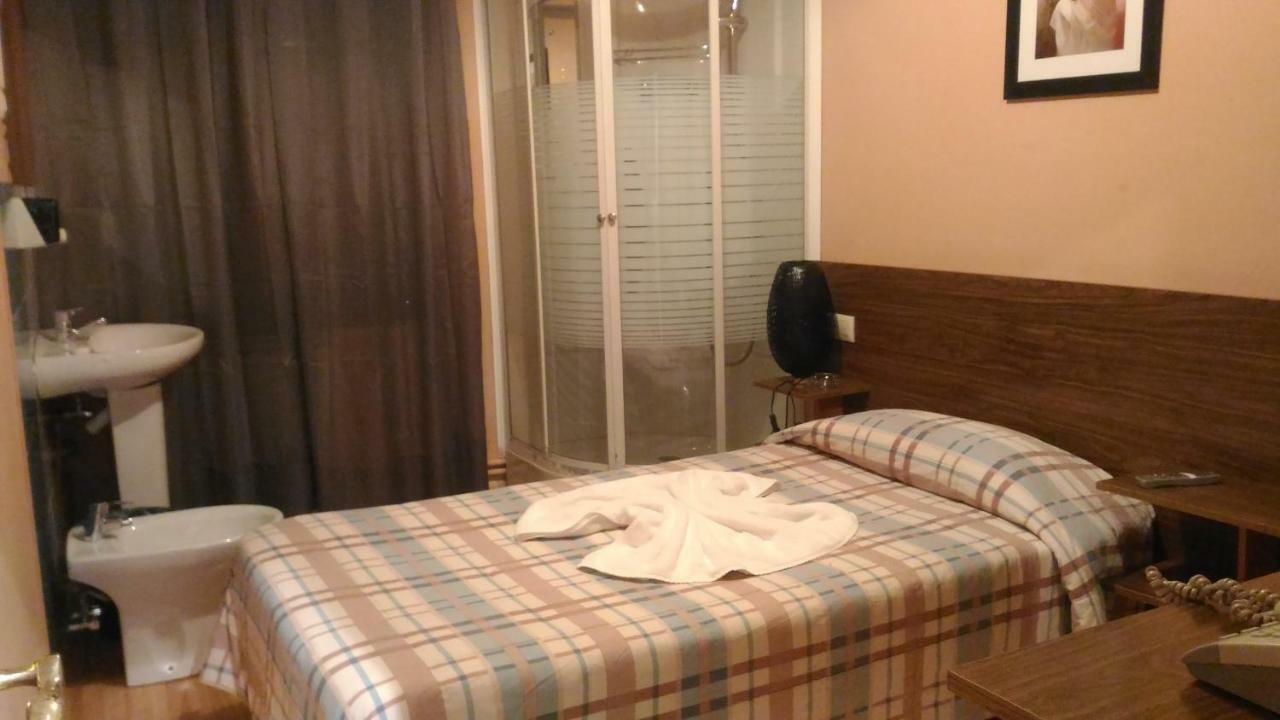 Guest house Hostal Goias
