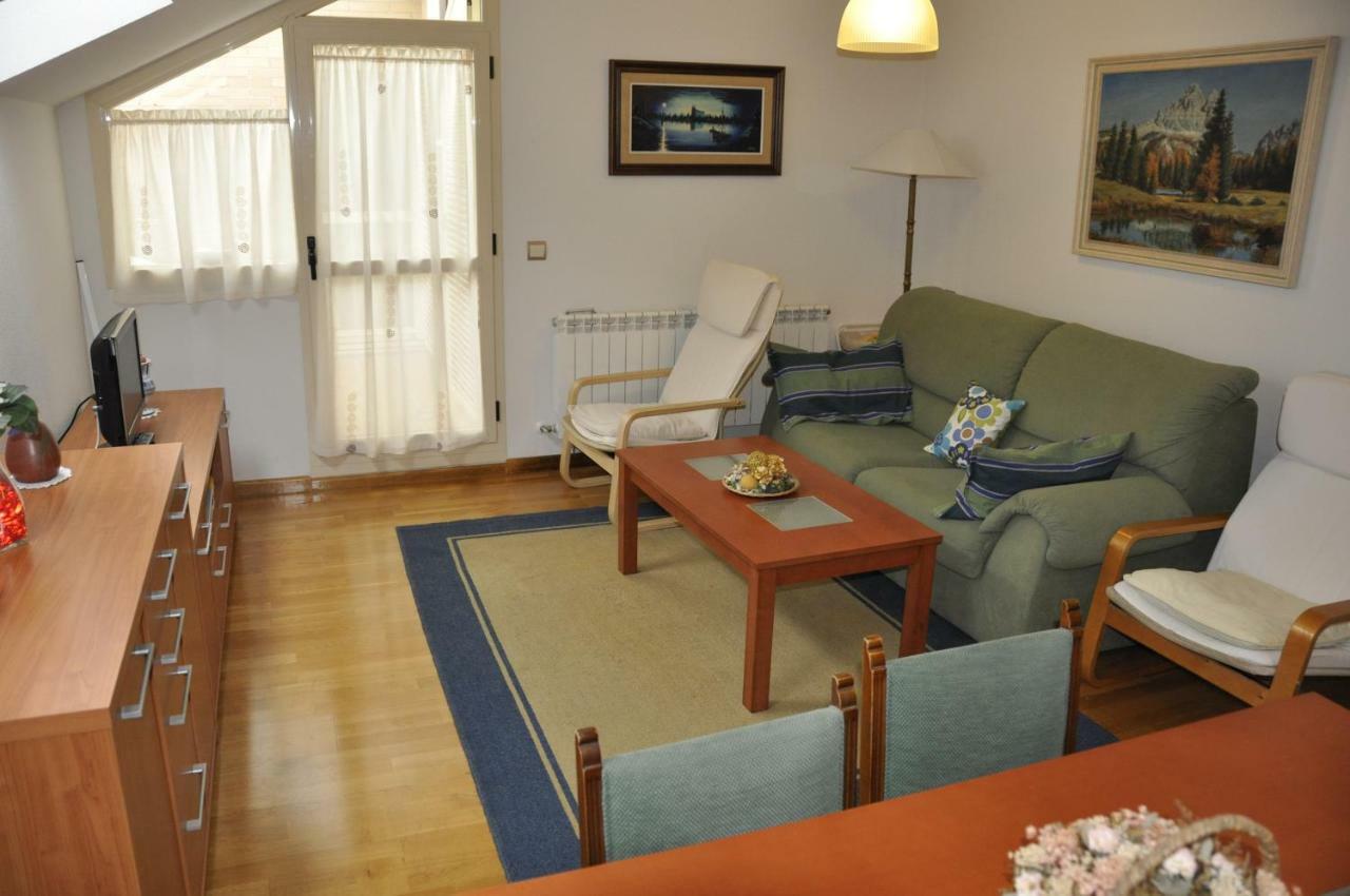 Alameda Del Tormes Apartamento *