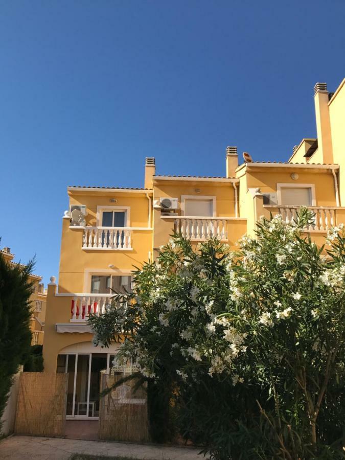 Casa Miraflor * Denia
