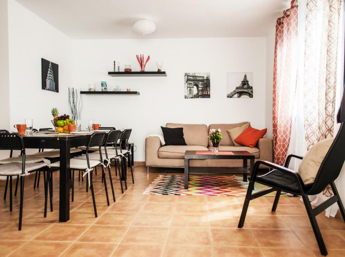 Bhavana Surf House Guest house 2*