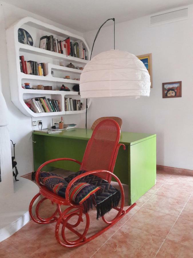 La Casa De La Lluna Holiday home El Poblenou del Delta