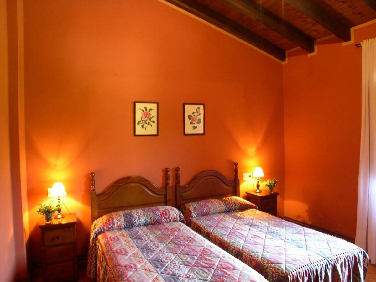 Turismo Rural El Sidron Country house *