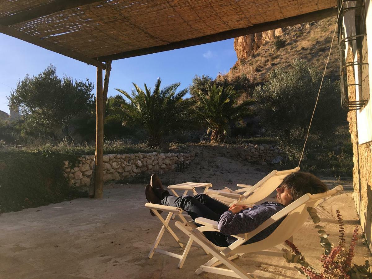 Perales Country house *
