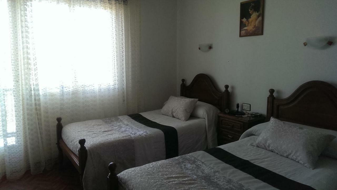 A Casa De Amparo Guest house