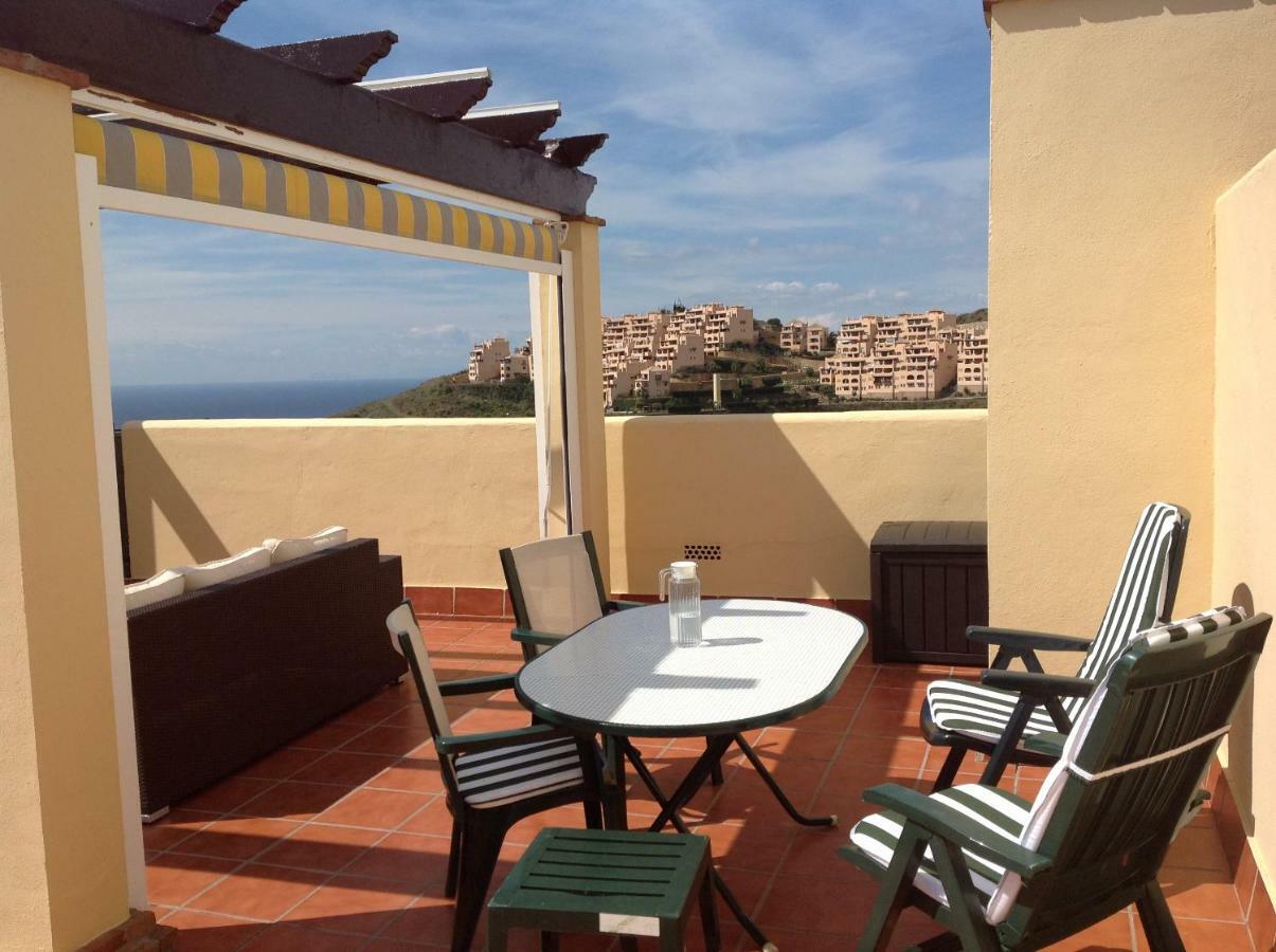 2 Bed Penthouse, Rooftop Terrace, Panoramic Views * Mijas