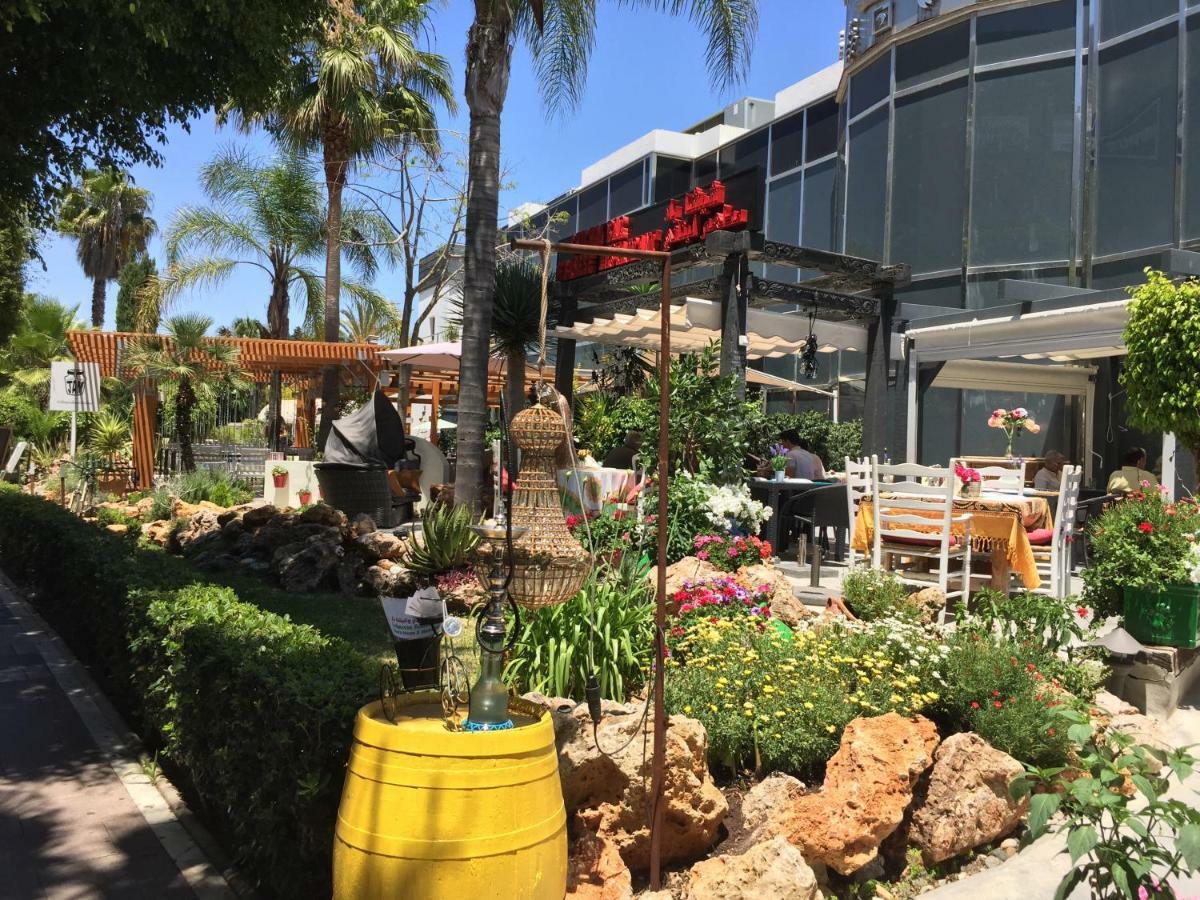Apartamento Marina Banus - Frontline Beach - Puerto Banus Marbella