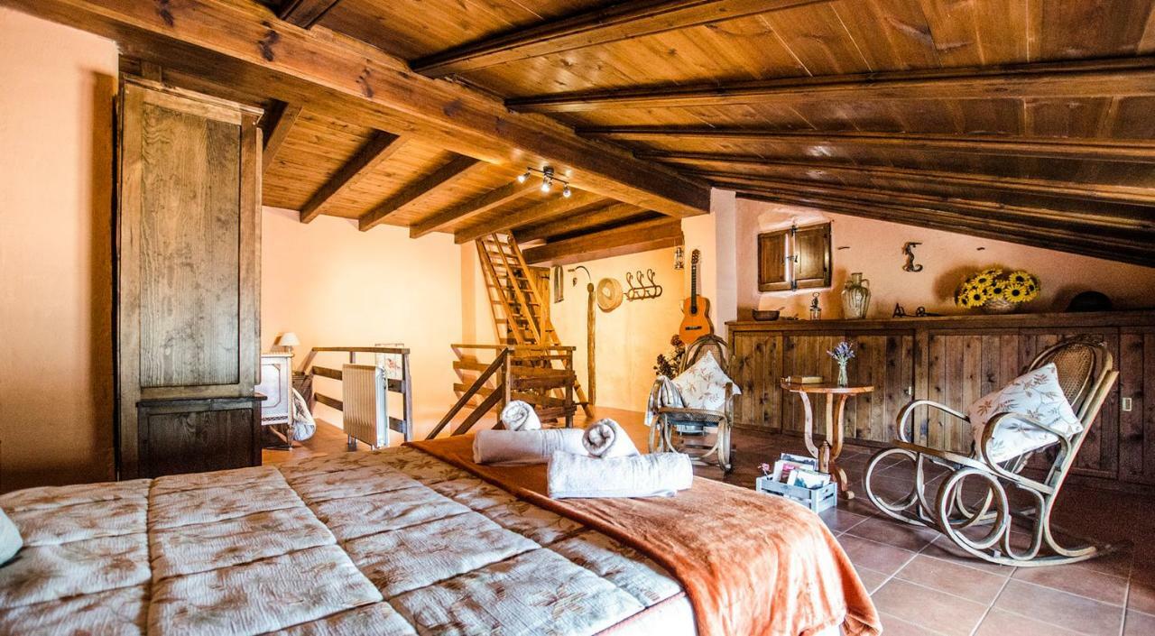 Casa La Herradura * Royuela