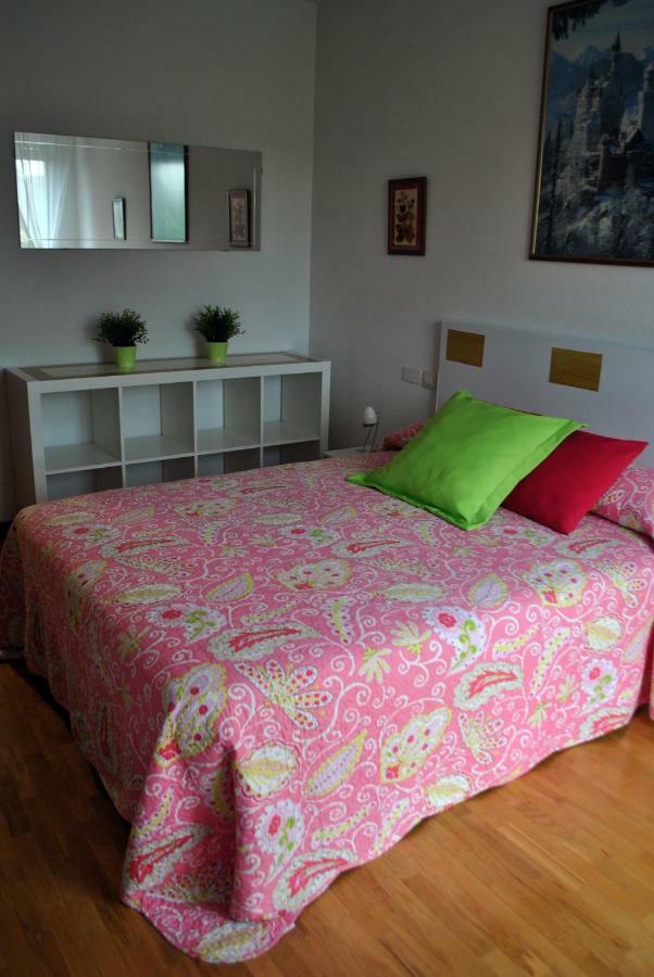 El Parque Navajas Apartment