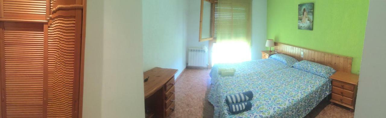 González Montsec Montrebei Apartamento *