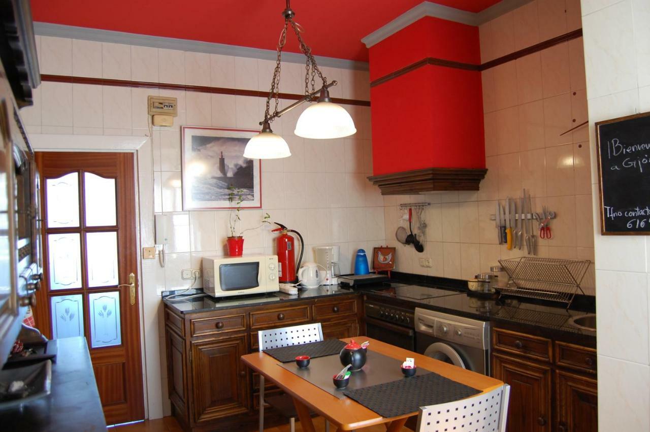 Apartamento ático Uría *