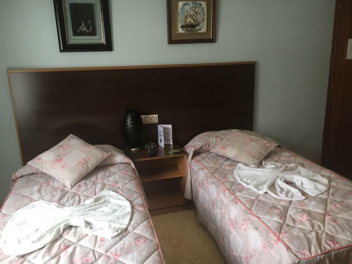 Hostal Goias *