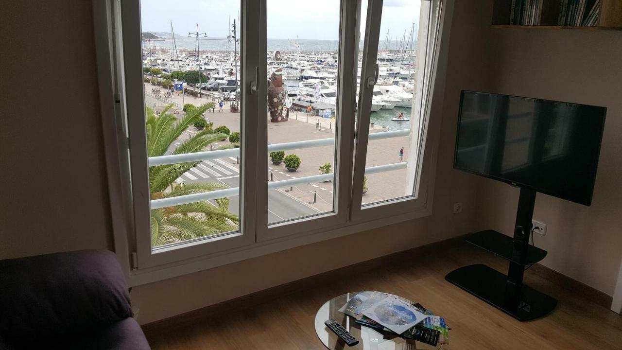 Marina Port Apartment