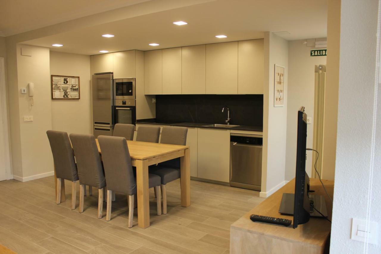 Apartamento Sanguesa Pensión 3*