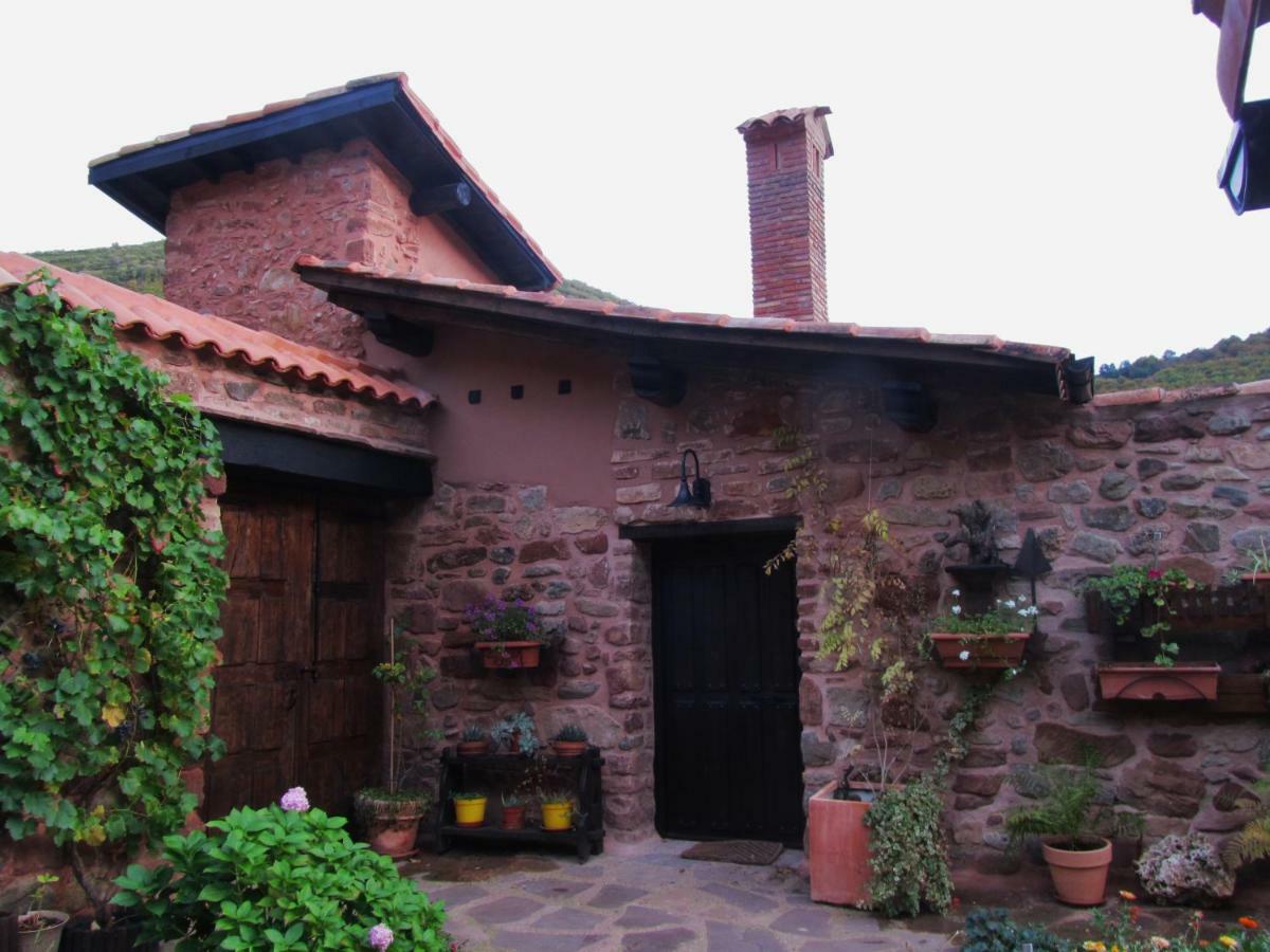 Casa De Montaña La Solana De *