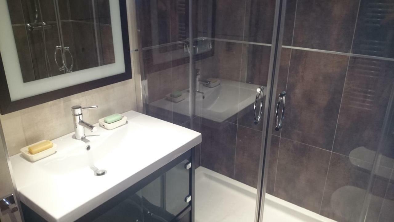 Puerta Zamora, Centro, Wifi Con Salon Y 2 Dormitorios, Parking *