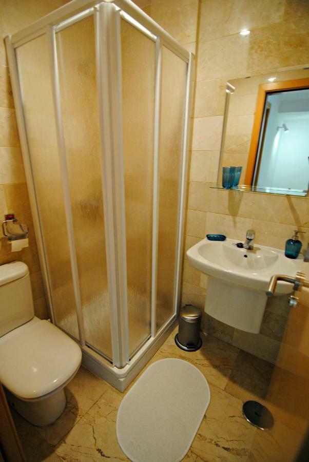 Guest house San Fernando Shared By Pride Properties Gc *