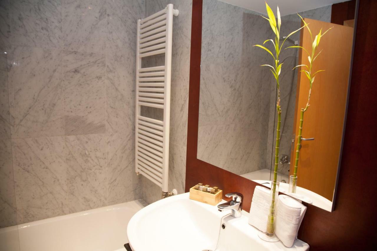 Dean Dos Catedrales Apartment Zaragoza