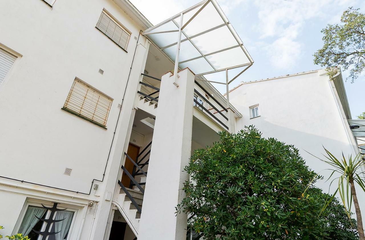 Azteka Blue 2 Bed Apartment