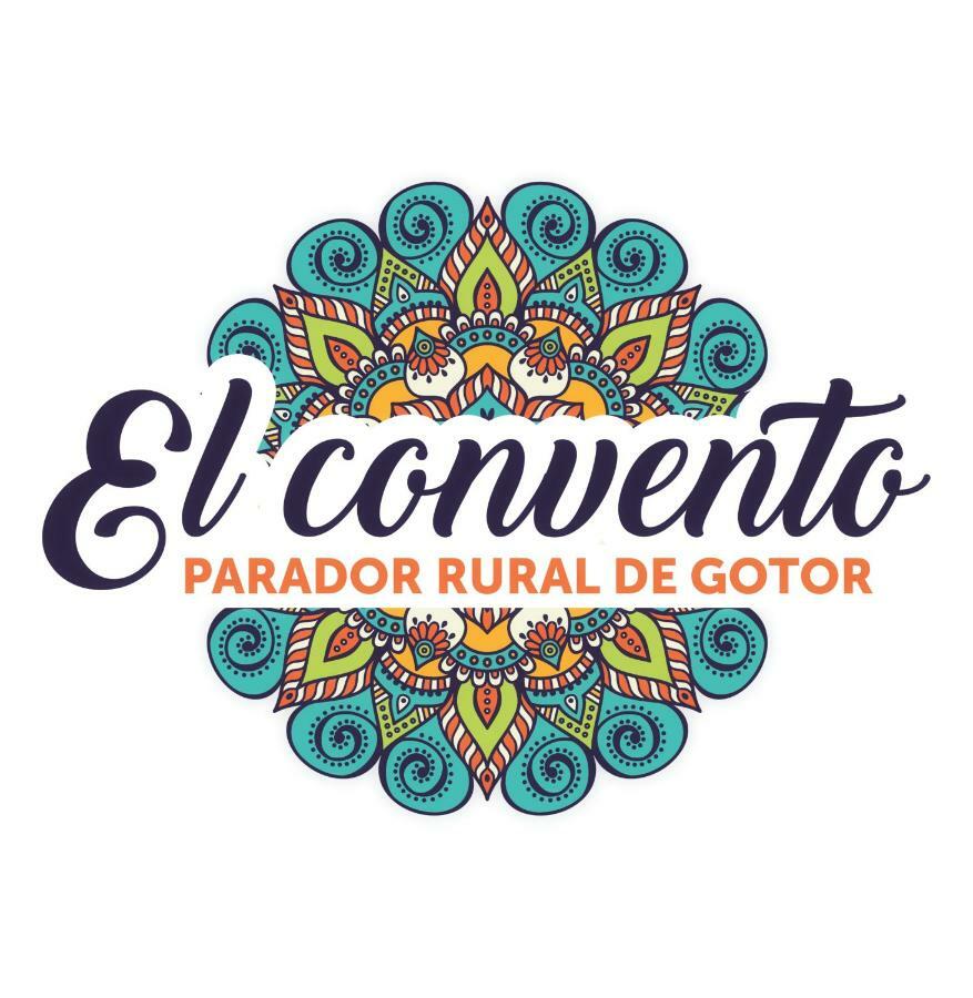 El Convento De *