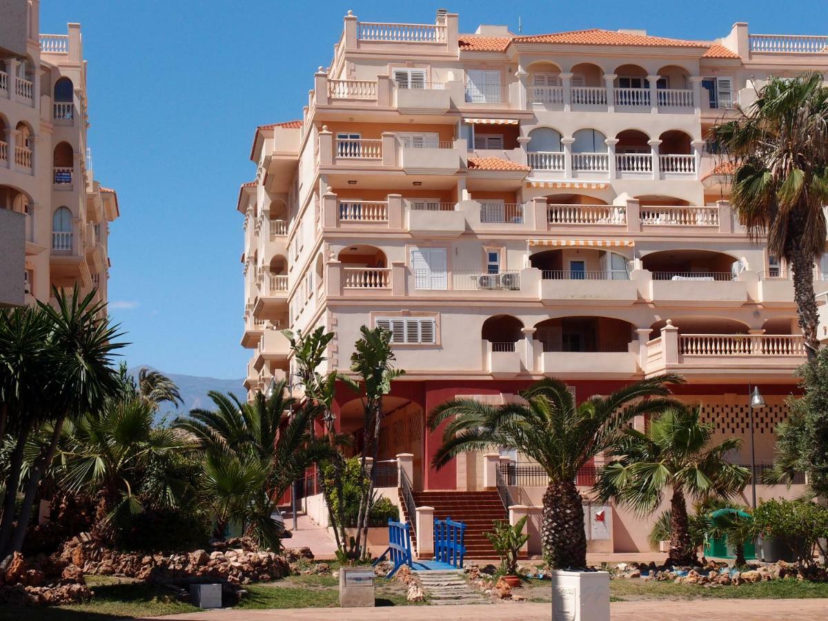 Luxury In With Free Secure Parking