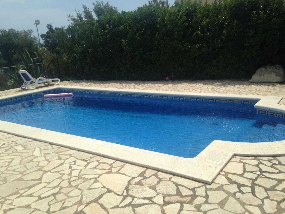 Villa Carrera *