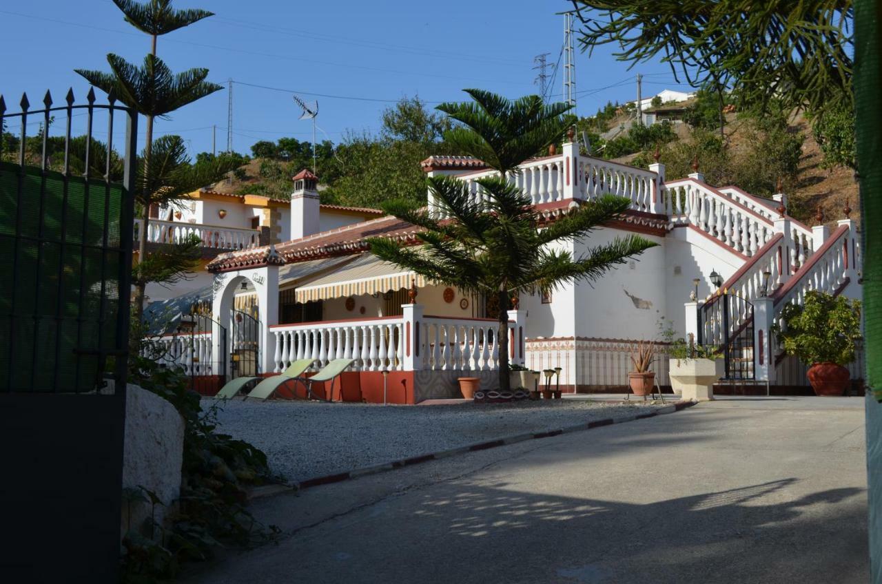Casa Rural En Almayate Bajo Country house *