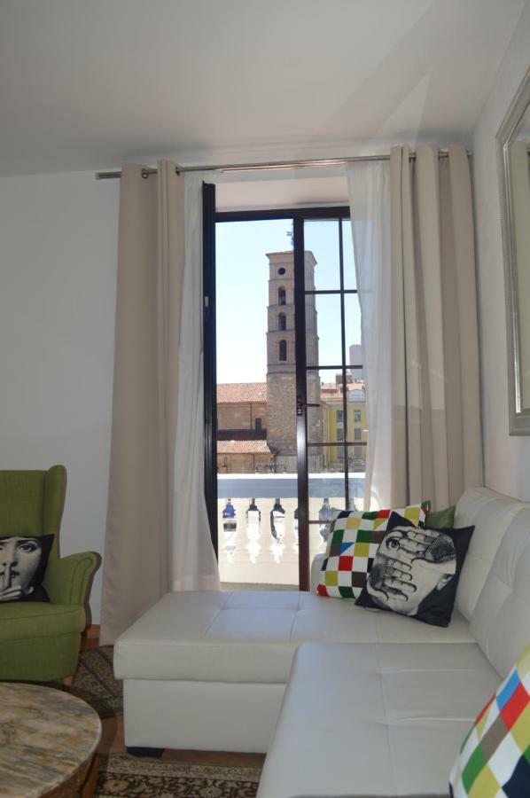 Casa Goyo En Plaza Santo Domingo * León
