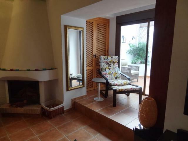 Idyllic Townhouse In Old Town Holiday home *