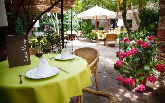 Apartamento Con Jardín En *