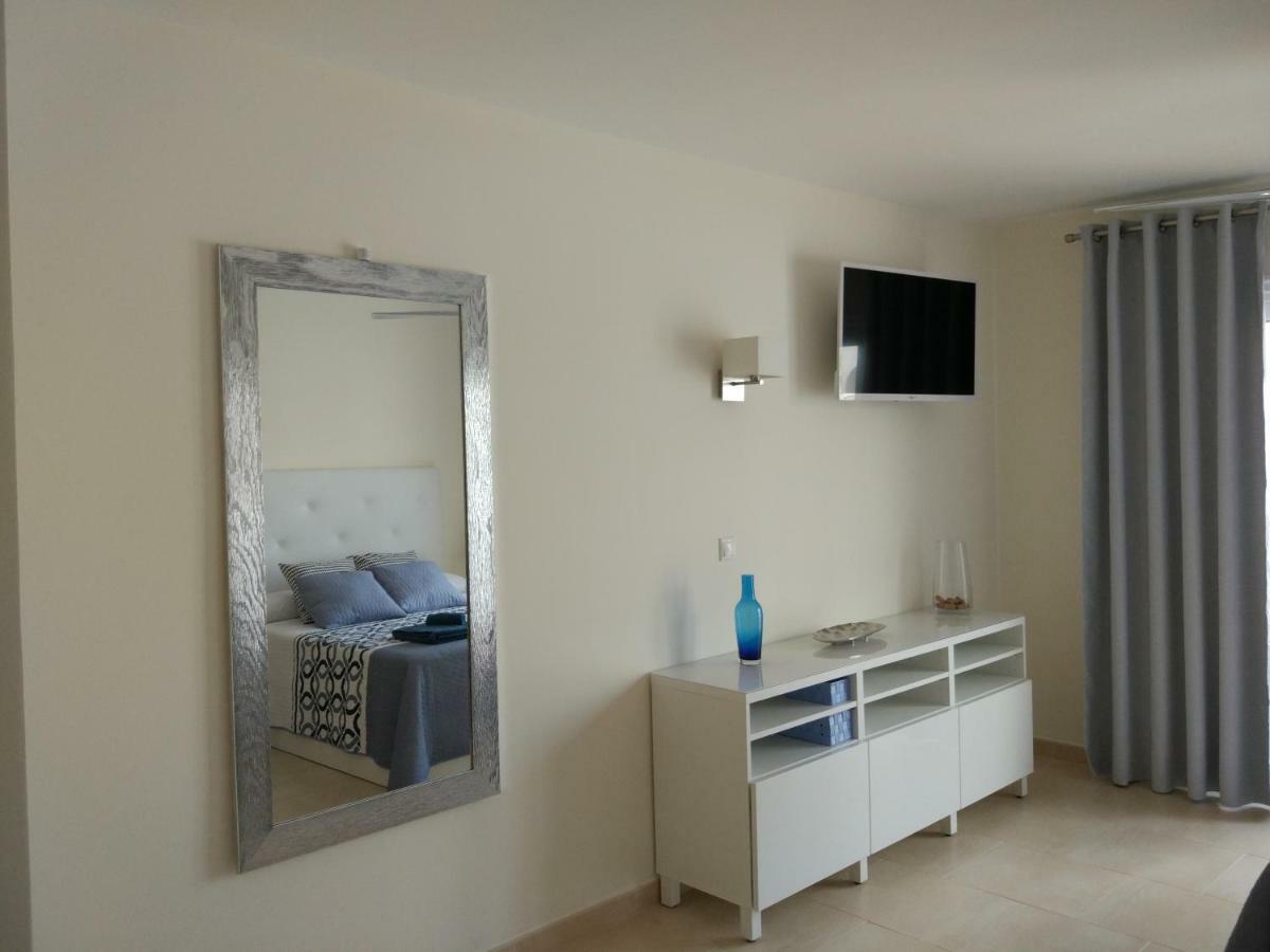 Cristianos Studio, Modern, Spacious, Pool,wifi