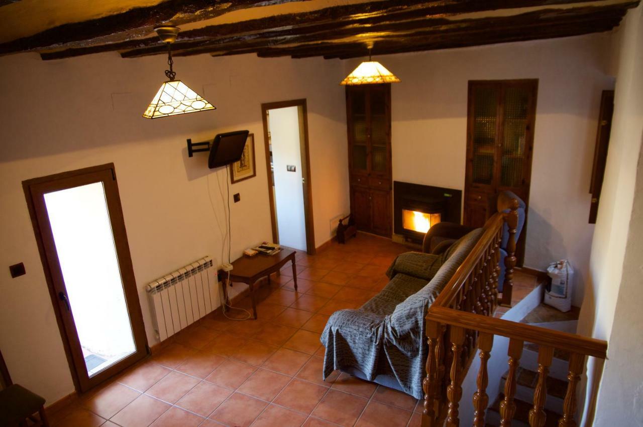 Casa Rural La Llar De Laura *