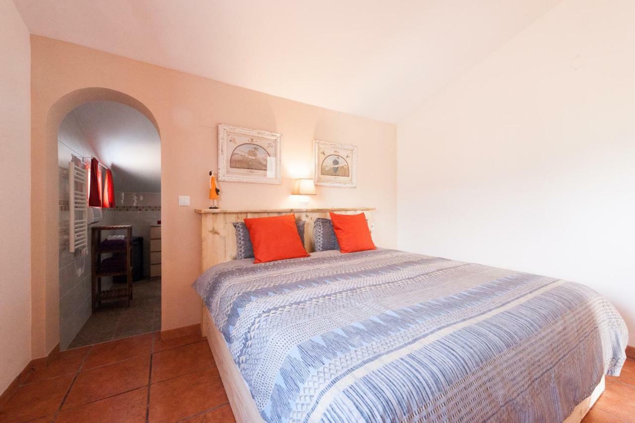 Casa Alegria Homestay Las Encebras
