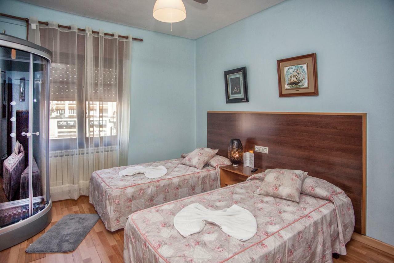 Guest house Hostal Goias