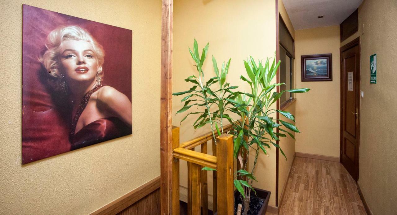 Hostal Goias